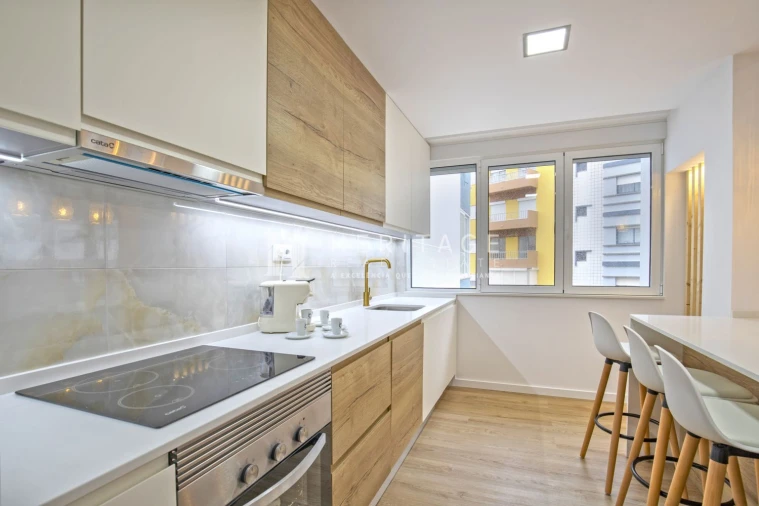 Apartamento T3 para Arrendamento em Barreiro e Lavradio Foto 24