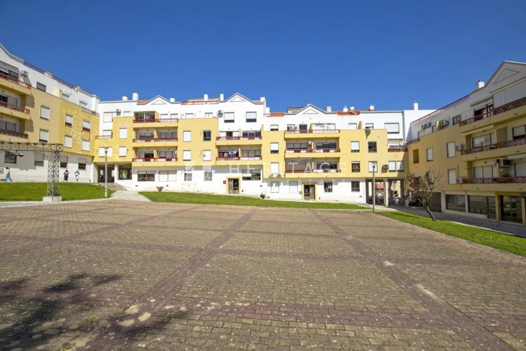 Apartamento T3 para Venda em Baixa da Banheira e Vale da Amoreira Foto 19