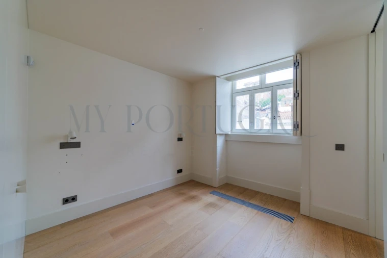 Apartamento T2 para Venda em Santa Maria Maior Foto 20