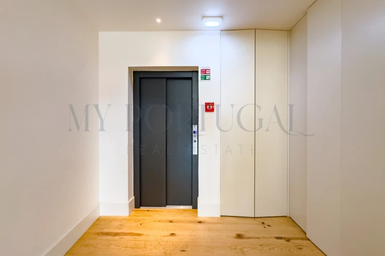 Apartamento T2 para Venda em Santa Maria Maior Foto 41