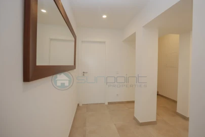Apartamento T2 para Arrendamento férias em Luz
