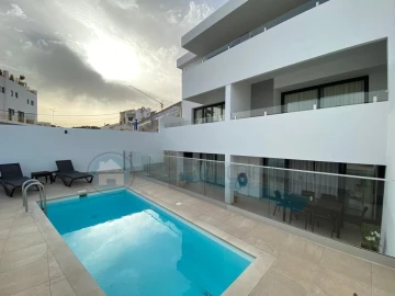 Apartamento T2 para Arrendamento férias em Luz