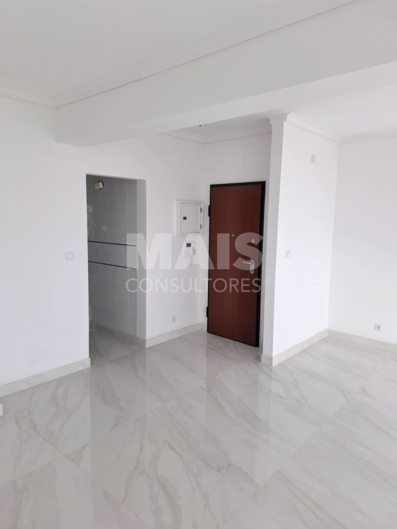 Apartamento T3 para Venda em Carcavelos e Parede Foto 11