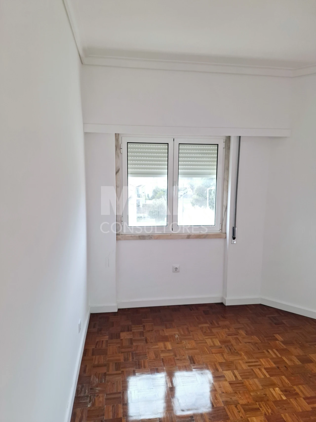 Apartamento T3 para Venda em Carcavelos e Parede Foto 8
