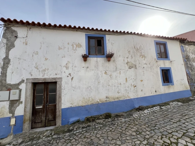 Moradia T3 para Venda em Atouguia da Baleia Foto 1