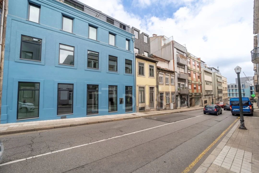 Apartamento T1 para Venda em Lordelo do Ouro e Massarelos Foto 13