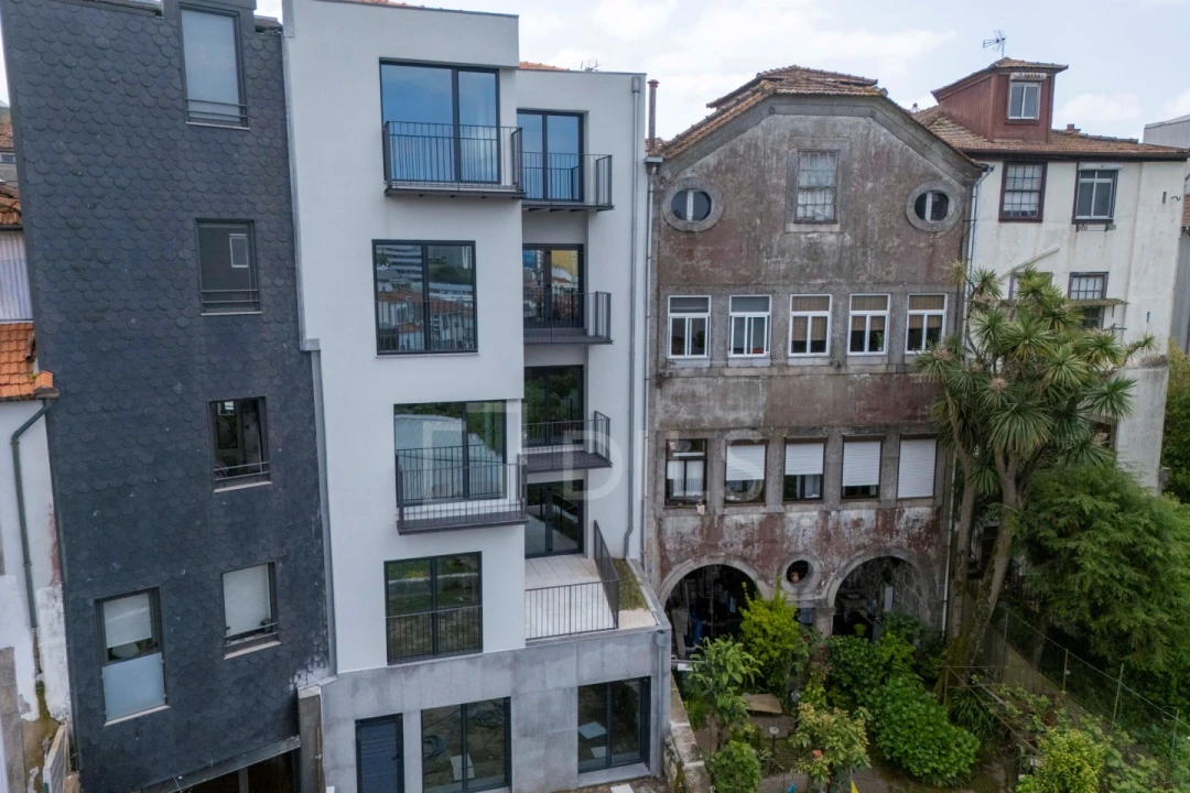 Apartamento T1 para Venda em Lordelo do Ouro e Massarelos Foto 23