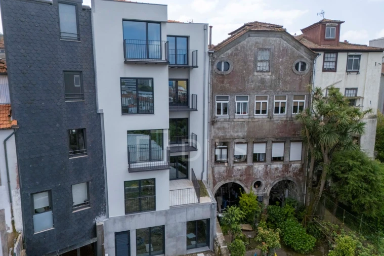 Apartamento T1 para Venda em Lordelo do Ouro e Massarelos Foto 23