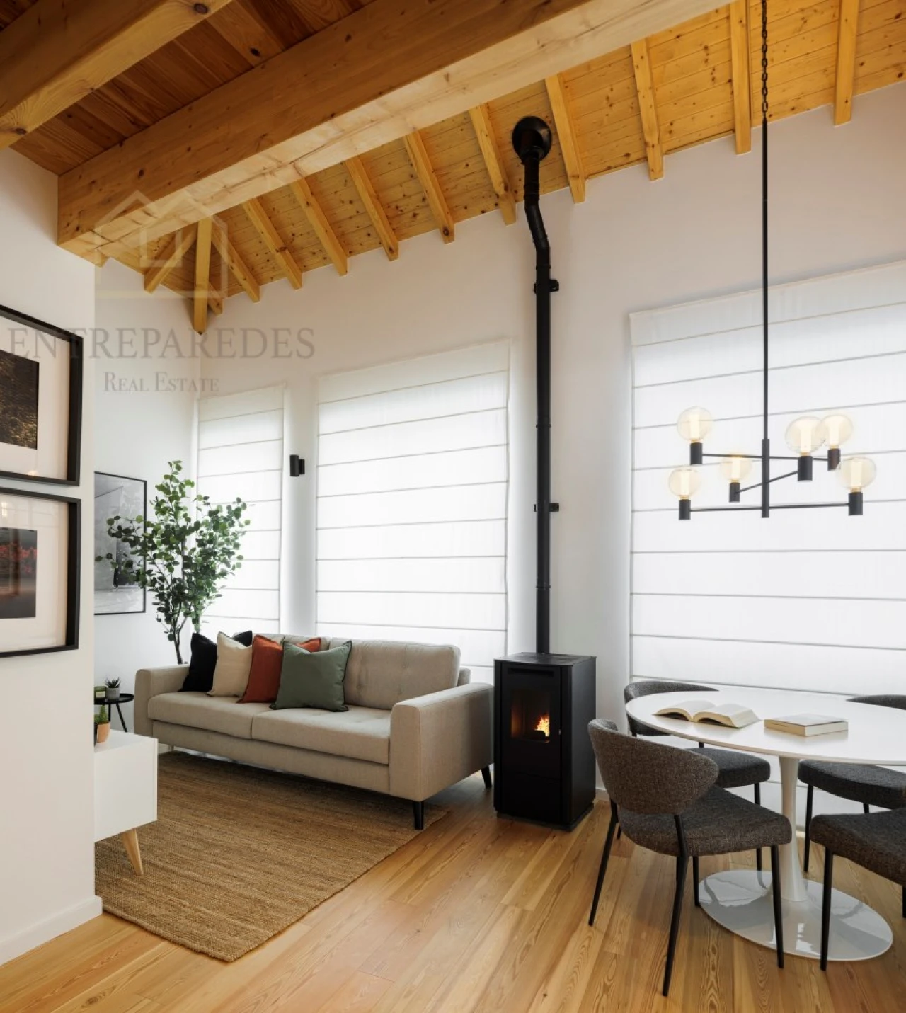 Moradia T2 para Venda em Cedofeita, Santo Ildefonso, Sé, Miragaia, São Nicolau e Vitória Foto 4