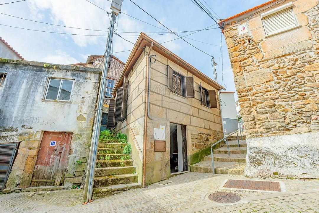 Moradia T1 para Venda em Armamar Foto 13