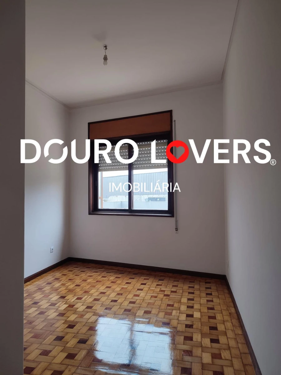 Apartamento T3 para Venda em Bonfim Foto 4