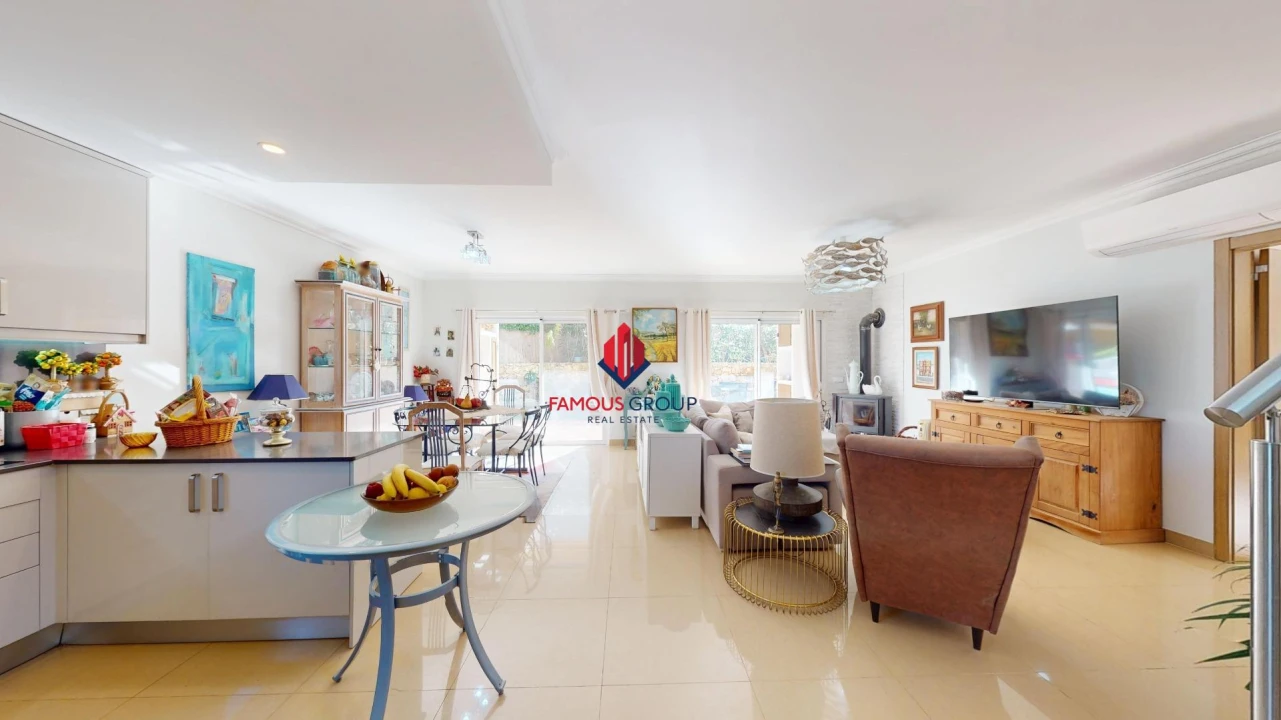 Moradia T4 para Venda em Portimão Foto 27