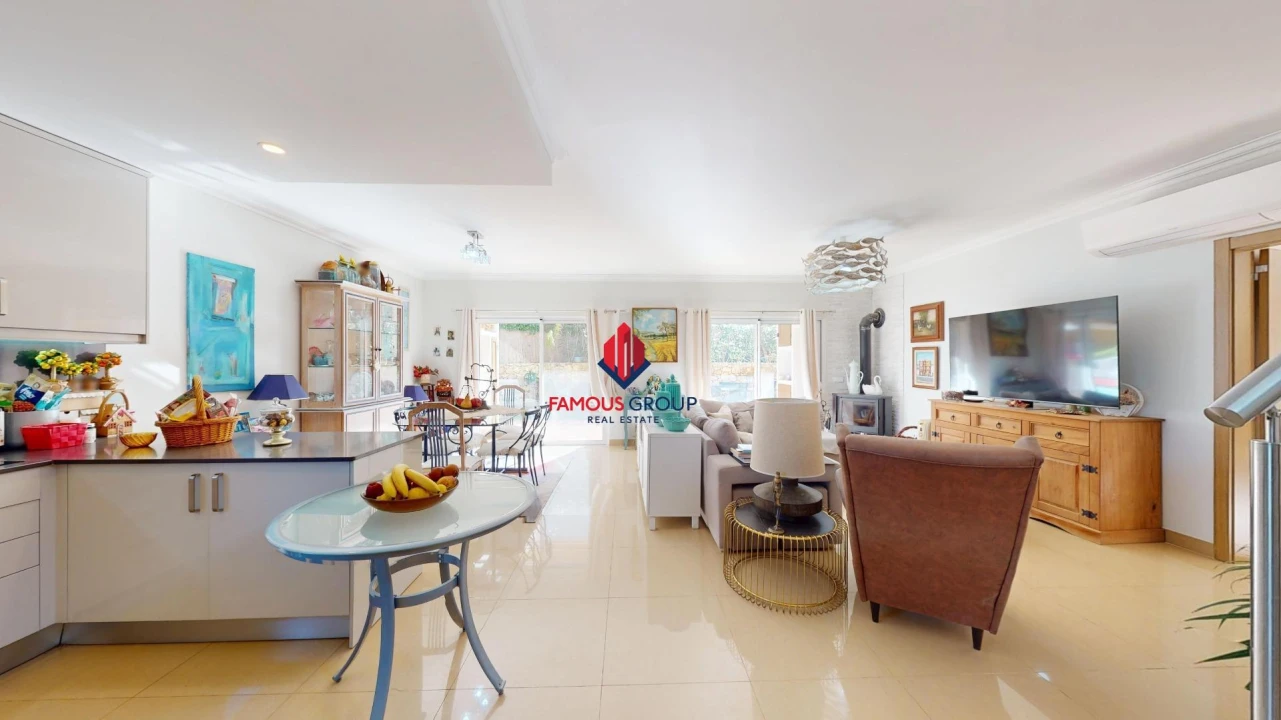 Moradia T4 para Venda em Portimão Foto 26