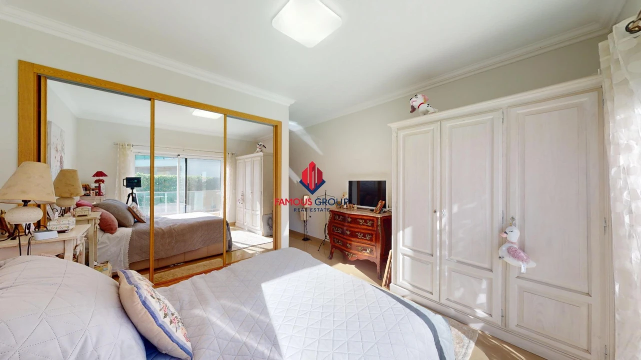 Moradia T4 para Venda em Portimão Foto 44