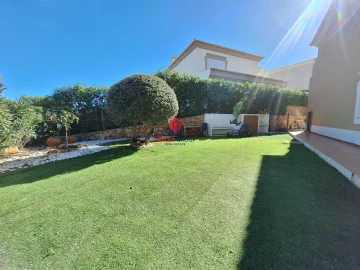 Moradia T4 para Venda em Portimão