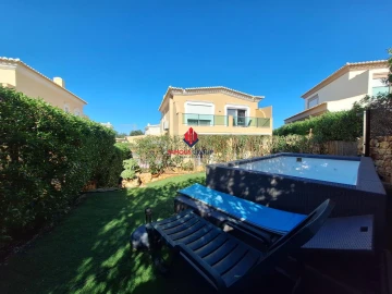 Moradia T4 para Venda em Portimão