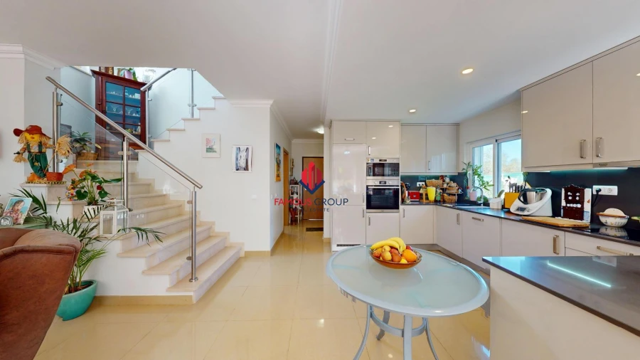 Moradia T4 para Venda em Portimão Foto 25