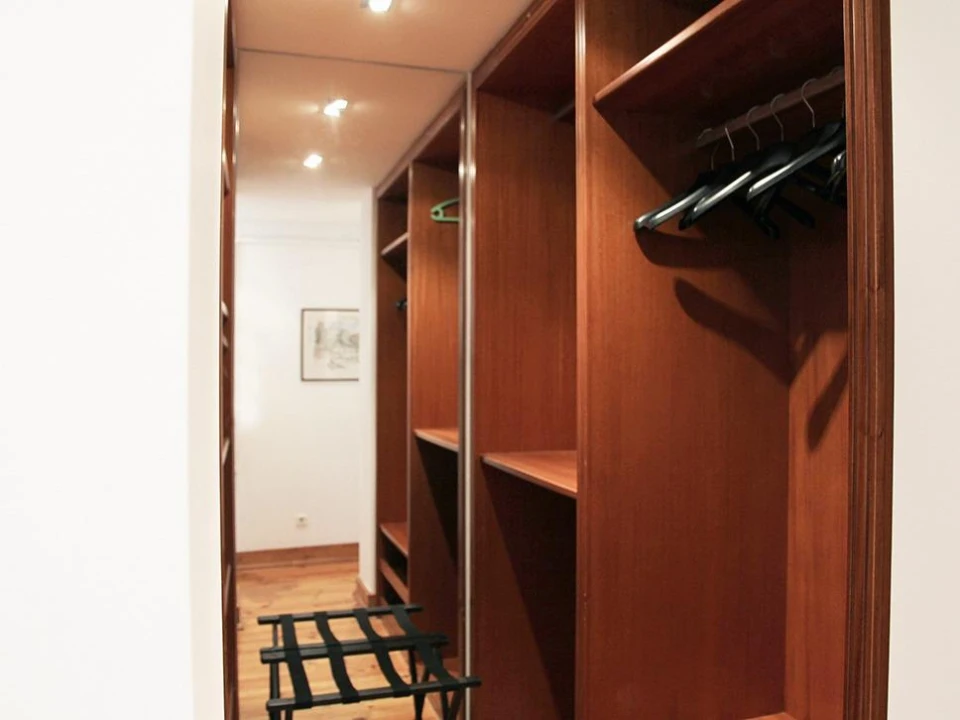 Apartamento T2 para Venda em Santo António Foto 15