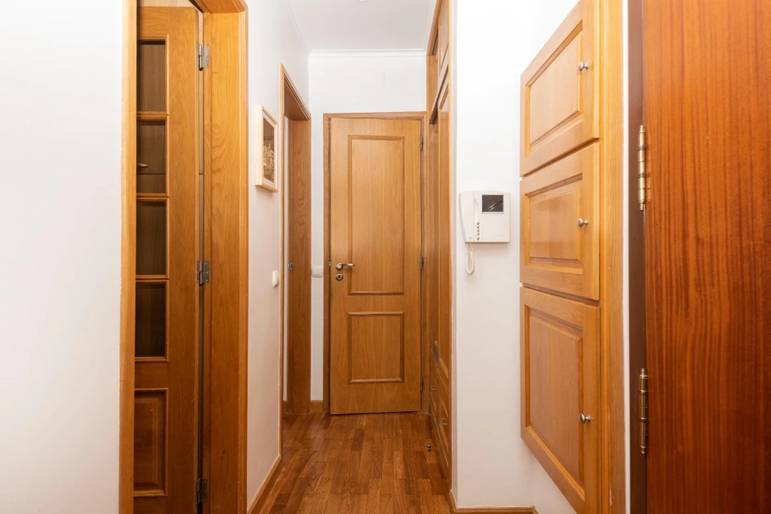 Apartamento T2 para Venda em Campo de Ourique Foto 11