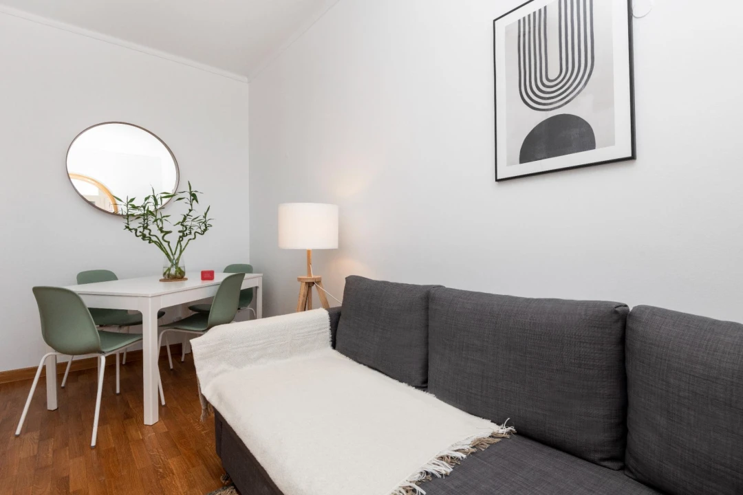 Apartamento T2 para Venda em Campo de Ourique Foto 4