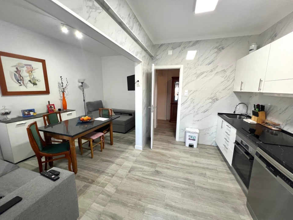 Apartamento T2 para Venda em Amora Foto 5