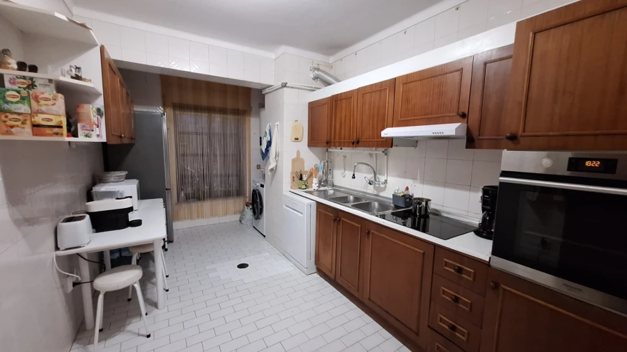 Apartamento T3 para Venda em Glória e Vera Cruz Foto 7