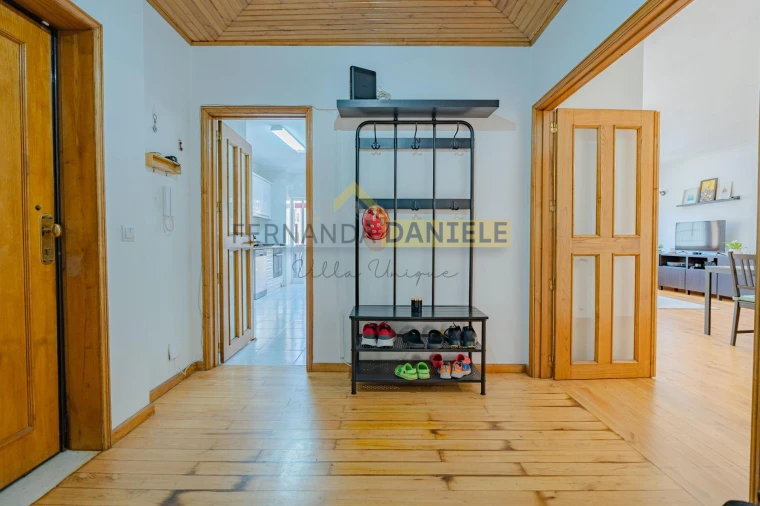 Apartamento T3 para Venda em Mafamude e Vilar do Paraíso Foto 17