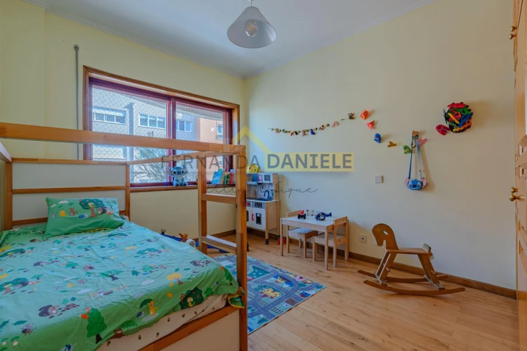 Apartamento T3 para Venda em Mafamude e Vilar do Paraíso Foto 24