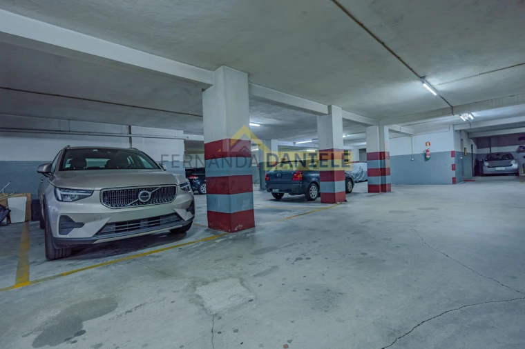 Apartamento T3 para Venda em Mafamude e Vilar do Paraíso Foto 32