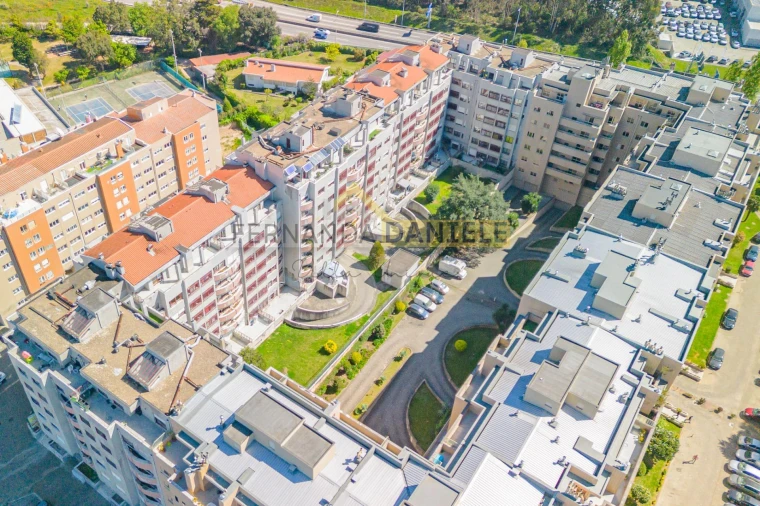 Apartamento T3 para Venda em Mafamude e Vilar do Paraíso Foto 39