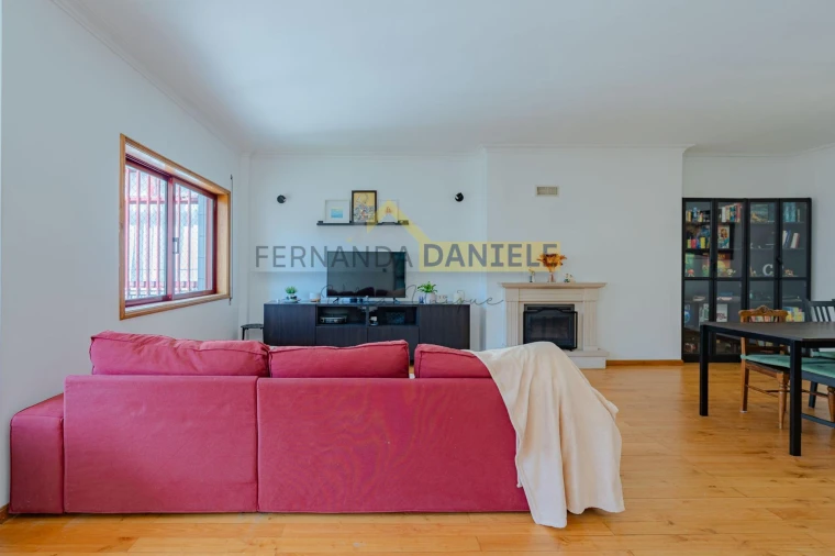 Apartamento T3 para Venda em Mafamude e Vilar do Paraíso Foto 8