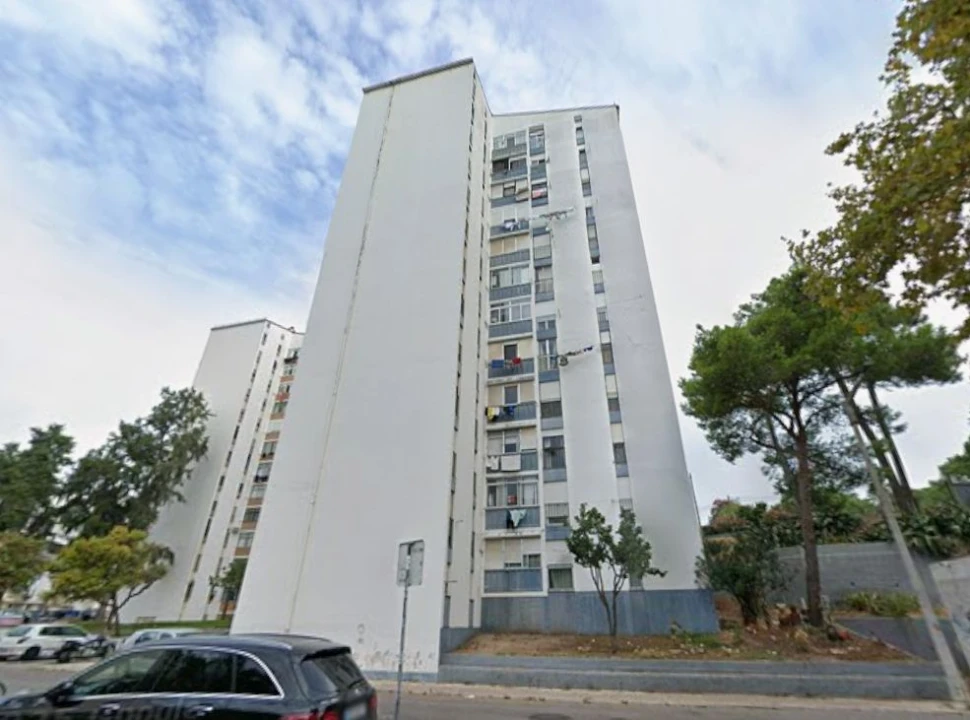 Apartamento T2 para Venda em Corroios Foto 12