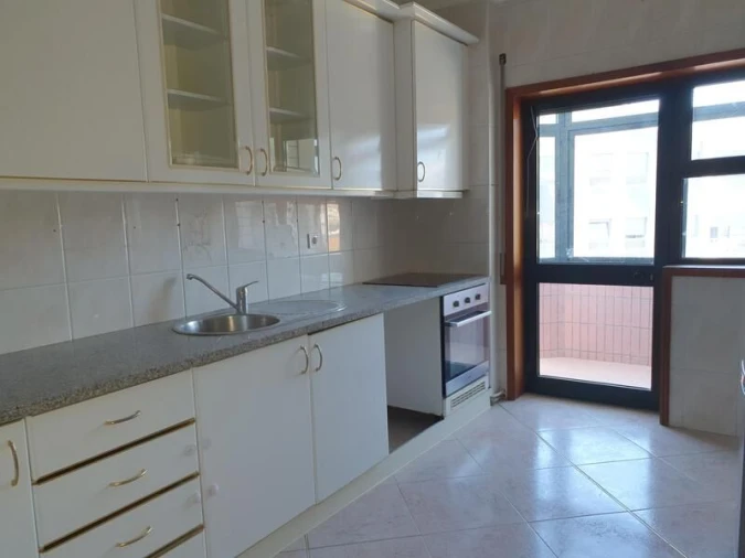 Apartamento T2 para Venda em Rio Tinto Foto 7