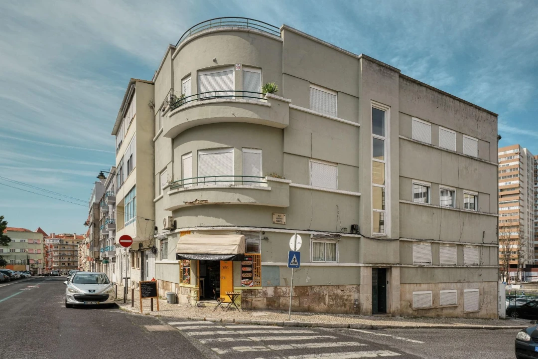 Apartamento T1 para Venda em Areeiro Foto 1