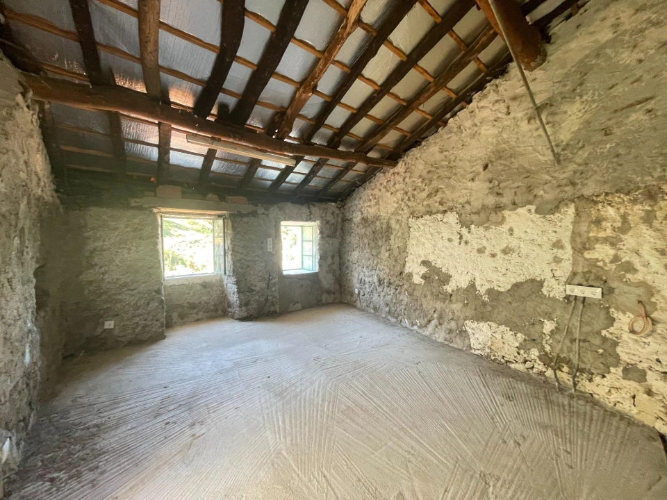 Moradia T1 para Venda em Sandomil Foto 3