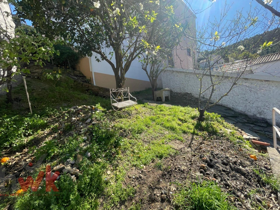 Moradia T1 para Venda em Sandomil Foto 13