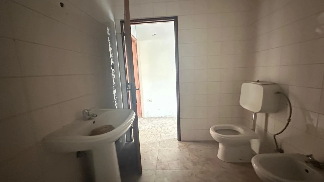 Moradia T3 para Venda em Abraveses Foto 17