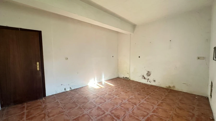 Moradia T3 para Venda em Abraveses Foto 18