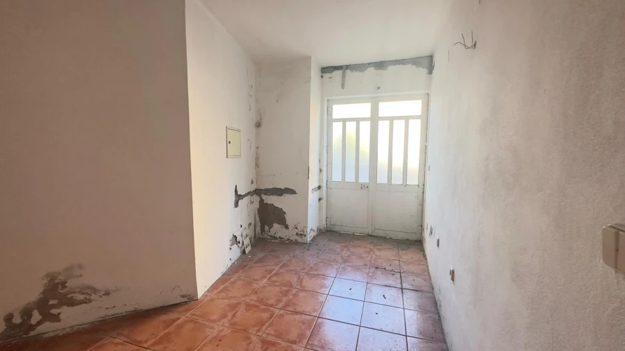 Moradia T3 para Venda em Abraveses Foto 24