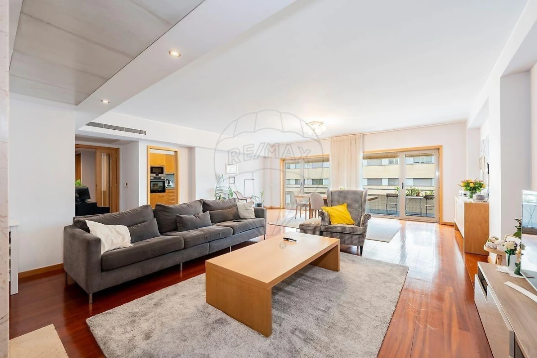 Apartamento T4 para Venda em São Vitor (Braga) Foto 5