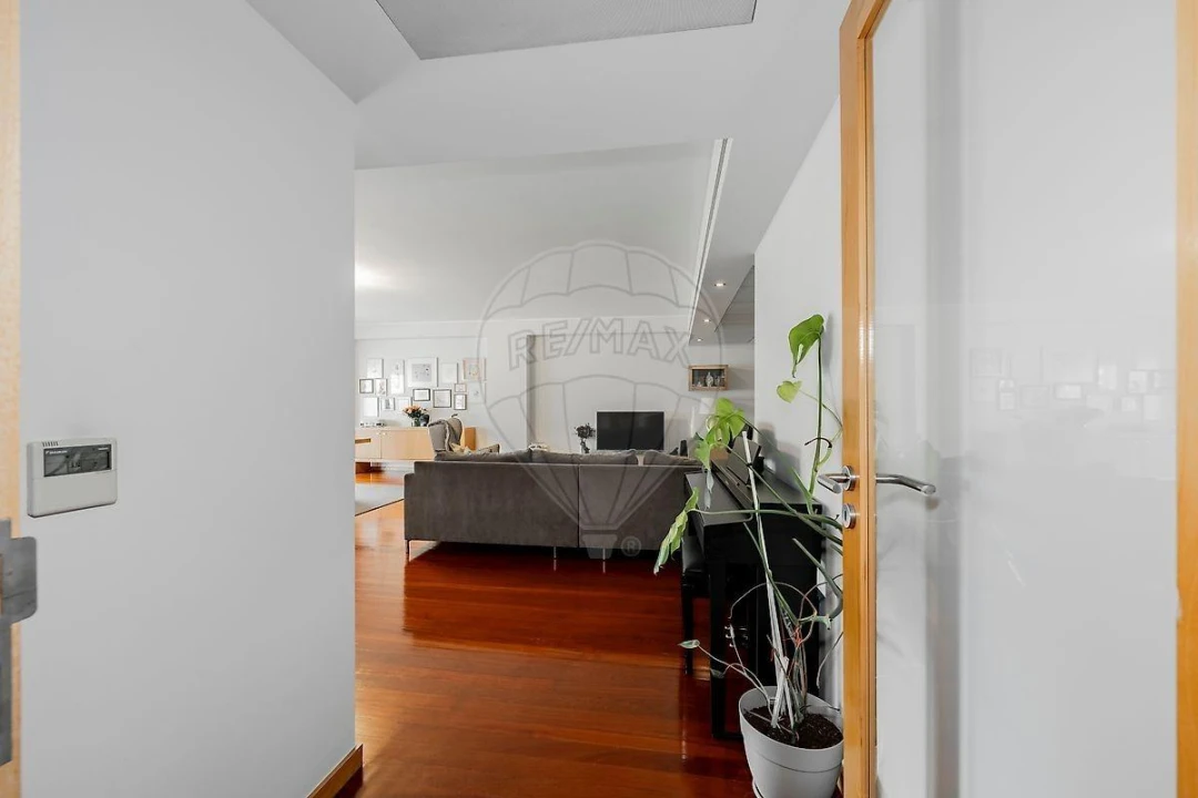 Apartamento T4 para Venda em São Vitor (Braga) Foto 8