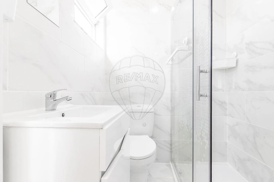 Apartamento T4 para Venda em Braga (Maximinos, Sé e Cividade) Foto 2