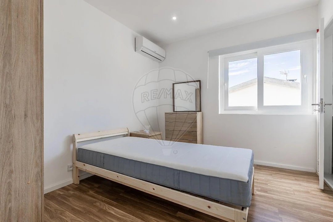 Apartamento T4 para Venda em Braga (Maximinos, Sé e Cividade) Foto 3