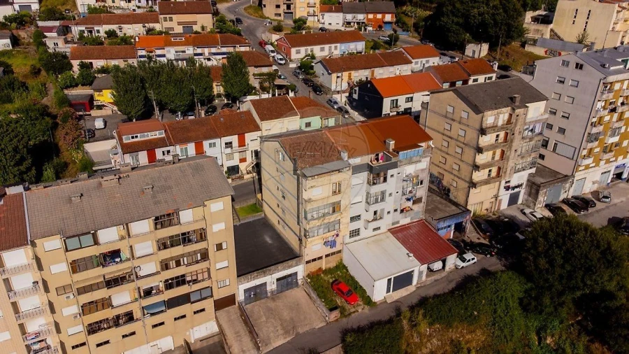 Apartamento T4 para Venda em Braga (Maximinos, Sé e Cividade) Foto 21