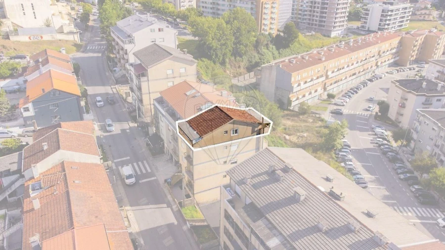 Apartamento T4 para Venda em Braga (Maximinos, Sé e Cividade) Foto 23