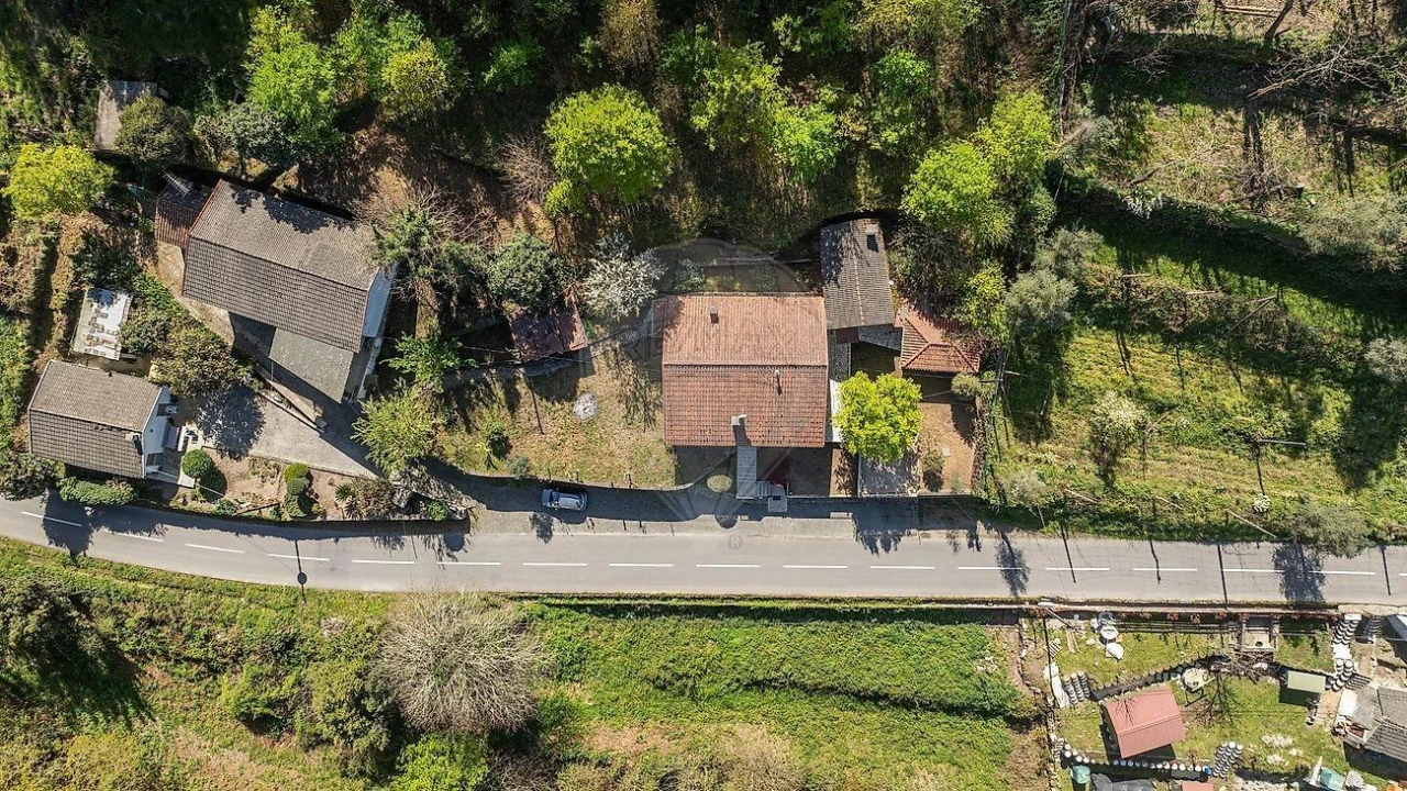 Moradia T3 para Venda em Garfe Foto 35