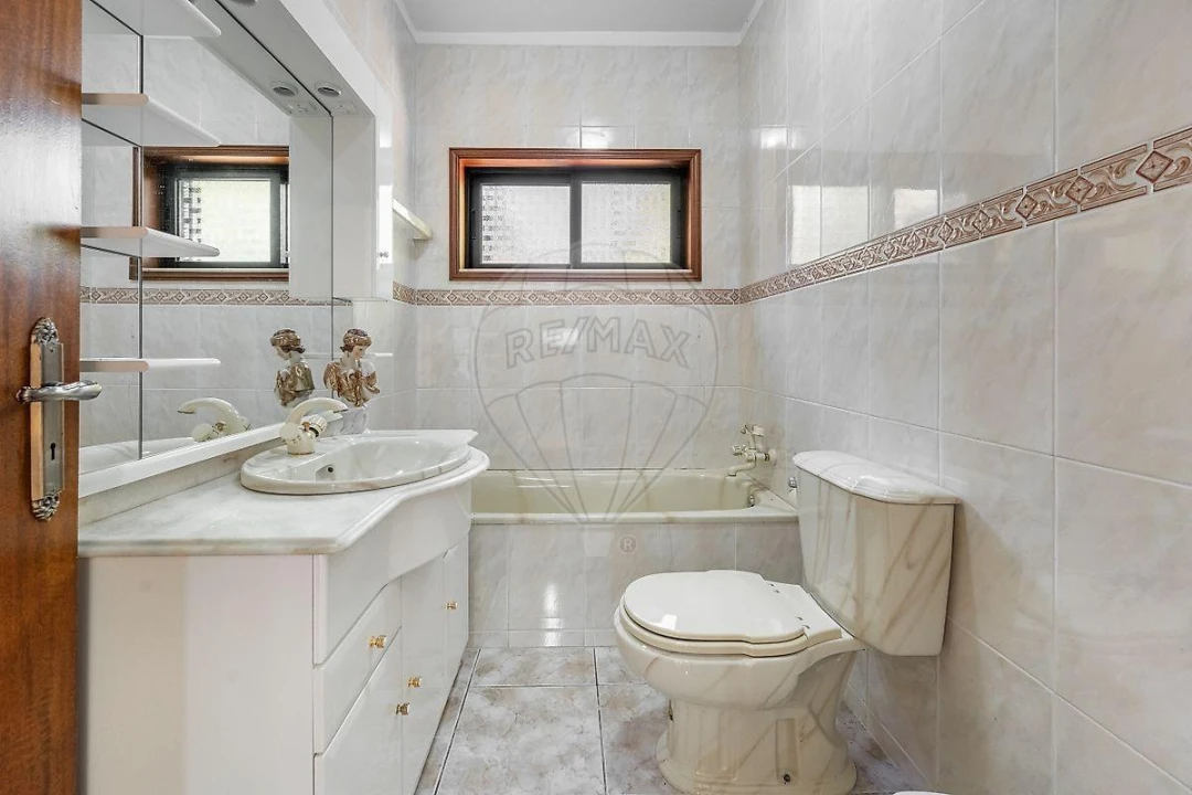 Moradia T3 para Venda em Garfe Foto 5