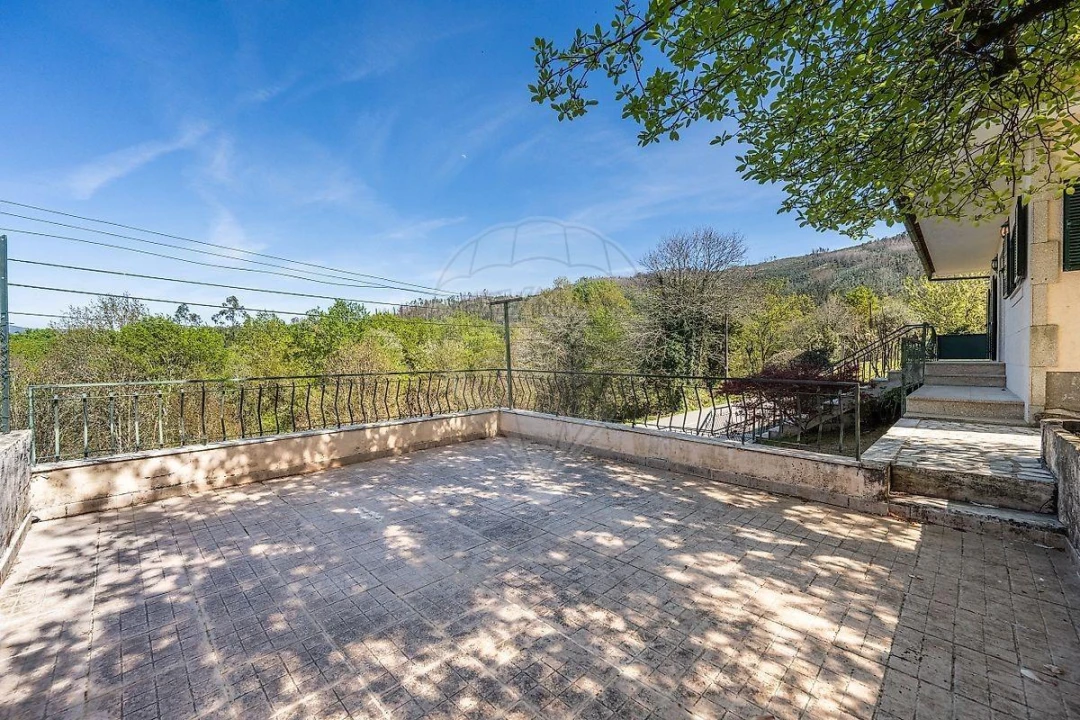 Moradia T3 para Venda em Garfe Foto 6