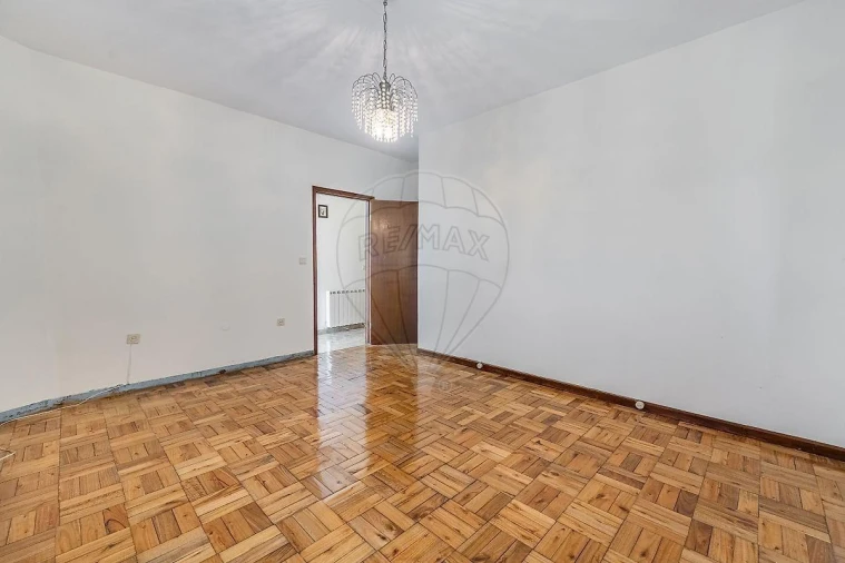 Moradia T3 para Venda em Garfe Foto 11