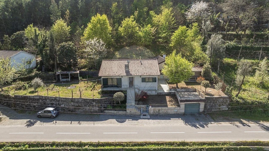 Moradia T3 para Venda em Garfe Foto 29